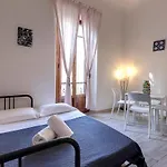Sleep Tight Florence Apartment